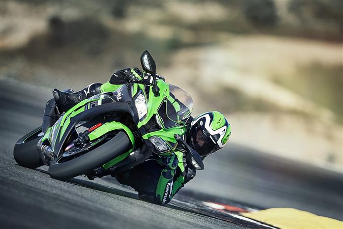 17MY_ZX-10r_ED.jpg