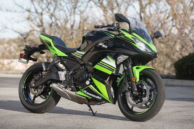 17 Kawasaki Ninja650 beauty